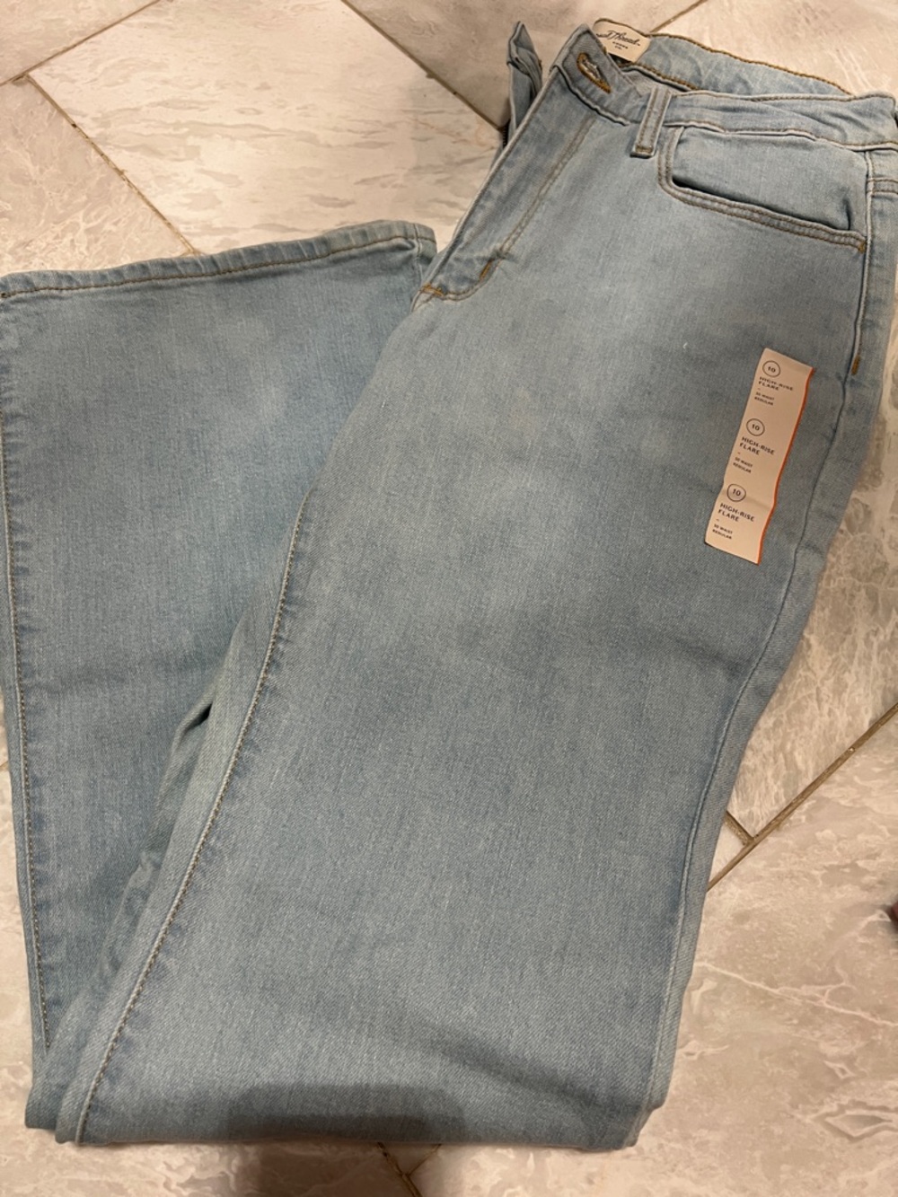 Light Wash Women’s Jeans - Classic High-Rise